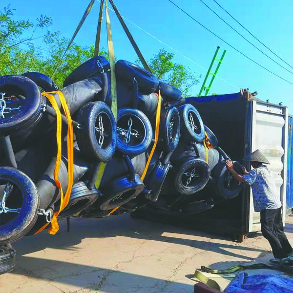 Столкновение пневматических резиновых морских обвайзеров бамперов дока анти-