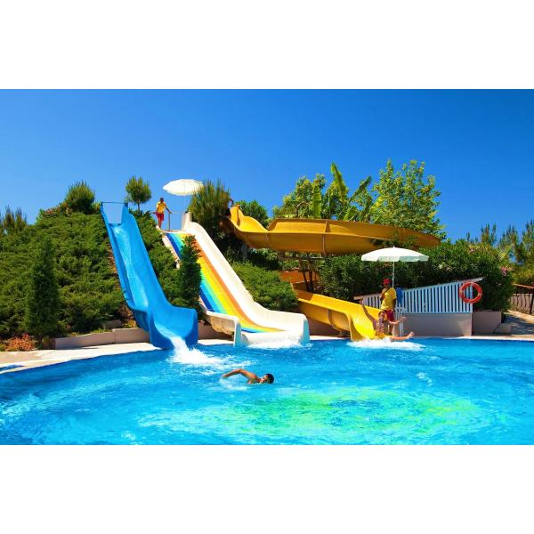 Parcs aquatiques commerciaux immenses équipement de piscine conception du toboggan en fibre de verre