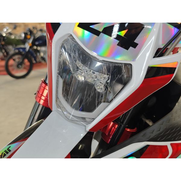 200cc-250cc Four Stroke Enduro Motorccycle Air Cooling Enduro Dirt Bike For Adults