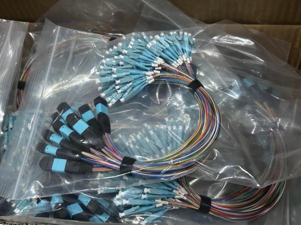 MPO / MTP - LC Fan Out Fiber Optic Cable 0.9mm SM Simplex Fiber Cable