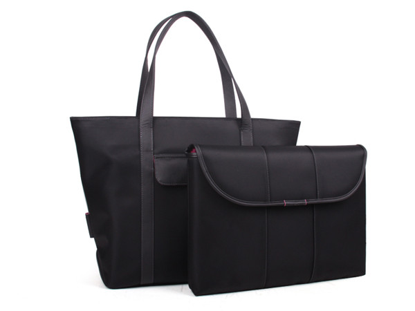 Black Ladies Designer Laptop Bags with 100% Polyester Outer and Polyester Inner