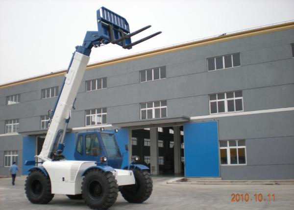4 wheel Stering Diesel 5 Ton Telescopic Boom Forklift With 10M Max Lifting Height