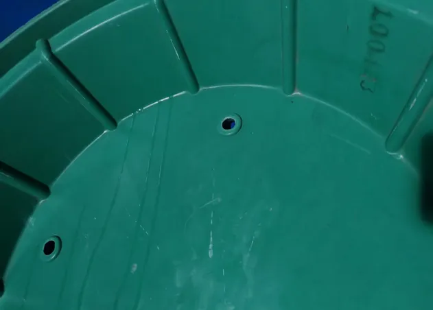 Anti-Corrosion Composite Greening Manhole Cover with Drainage Holes (500*500mm)