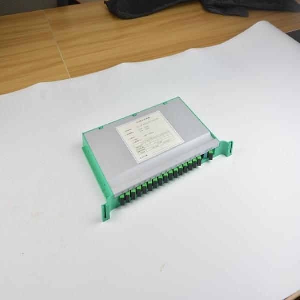 Splitter PLC à fibre optique à mode unique SC LC FC ST UPC APC avec une directivité ≥ 55 dB