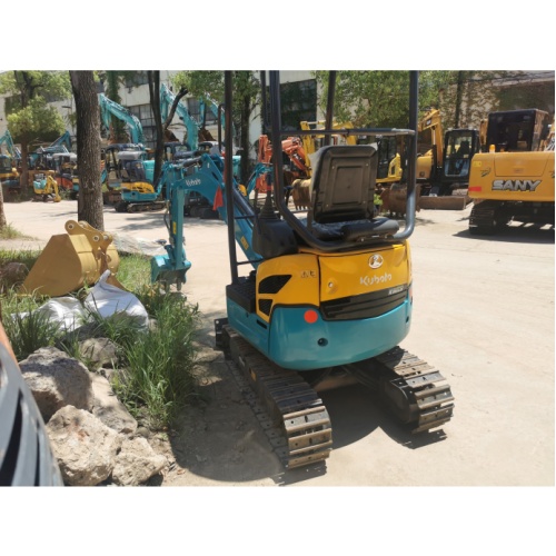 1570 kg de poids de fonctionnement Excavateur Kubota U15 pour vos besoins sur le chantier de construction