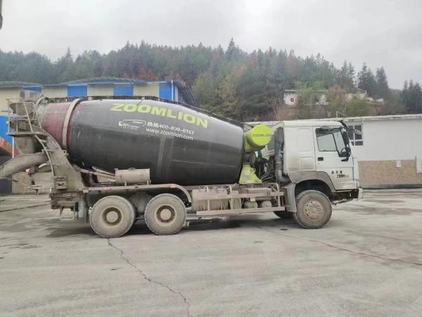 12cbm HOWO Grey Used Concrete Trucks Low Noise and Convenient Operation