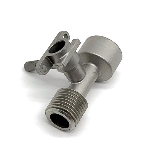 Pièces de purificateurs d'eau produites à l'usine de fabrication à l'aide de MIM de moulage par injection métallique