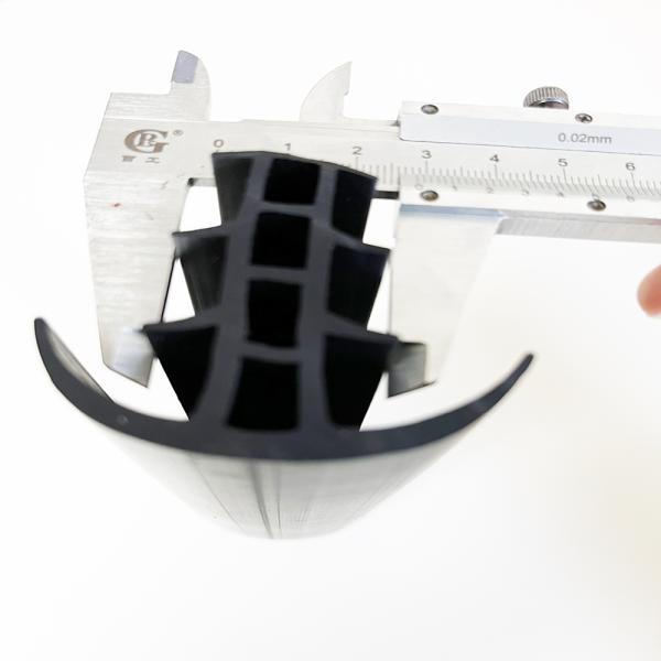 Профессиональная черная T-образная резиновая прокладка EPDM для солнечных панелей