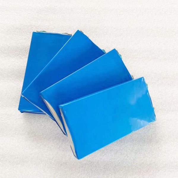 New A-grade Battery 3.7v 12ah 13ah 14ah NCM Prismatic Battery for Energy Storage Battery
