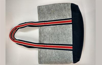 Non Woven Material Canvas Grocery Bags Small Front Pocket 35 * 25 * 5CM