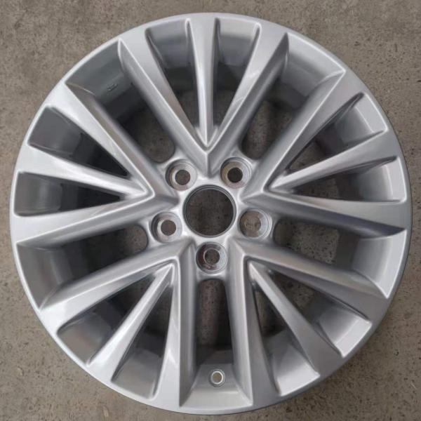 5x114.3 PCD Original Toyota Camry Cast 17 Inch Wheels