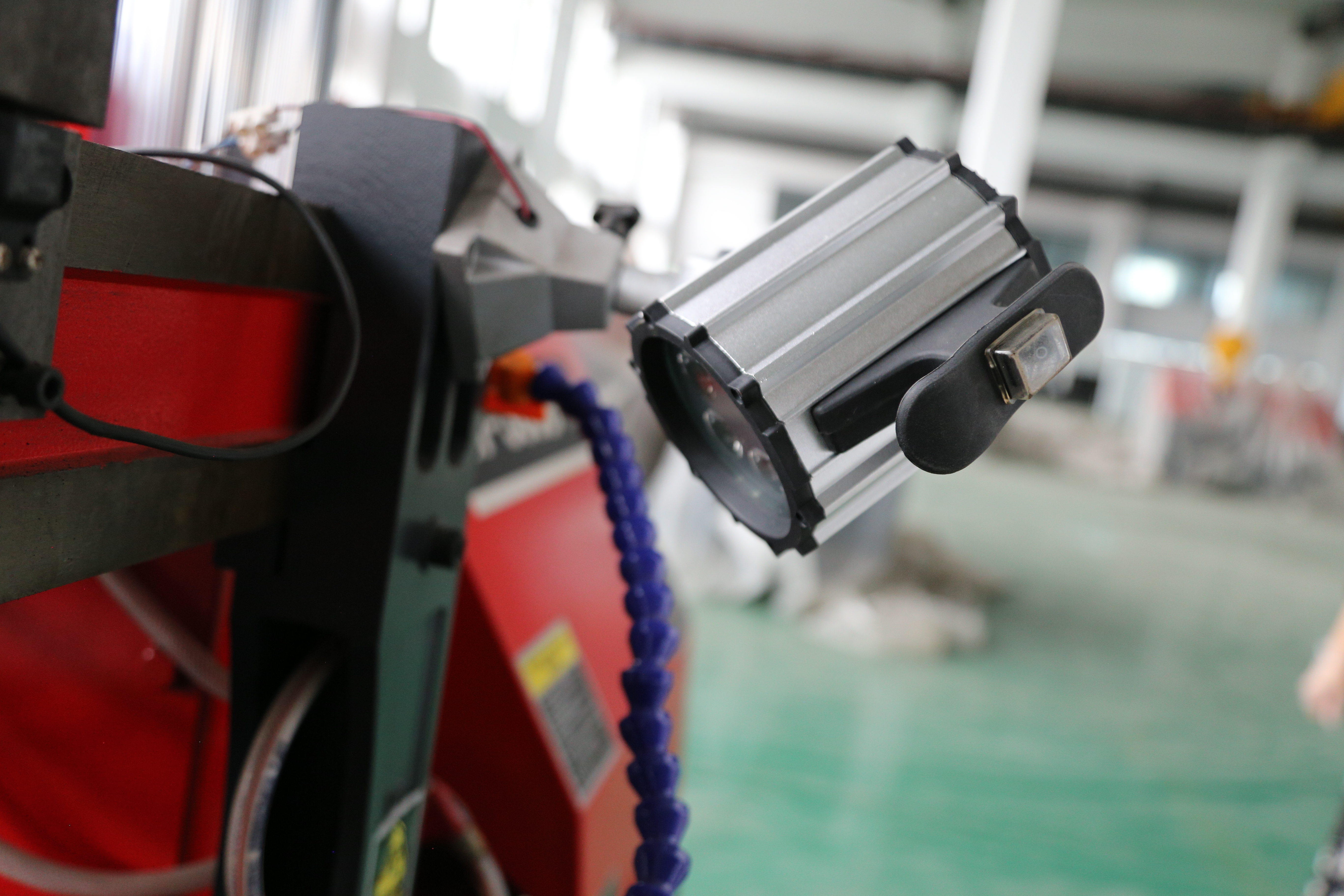 Intelligent Horizontal Band Saw Machine 700MM X 400MM Steel Band Saw