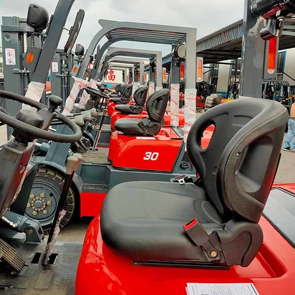 FD35T Counterbalance Forklift Truck MITSUBISHI S4S Diesel Fork Lift Truck