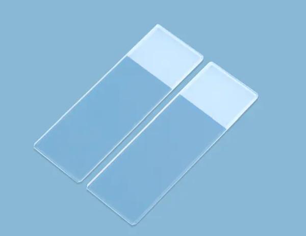 Paneles de vidrio crudo ultra blanco: la elección definitiva para la fabricación de portaobjetos de microscopio DOL ≥500Mpa