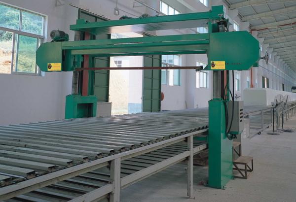 Multifunctional Computerised Foam Production Line Full Automatic 200L / min