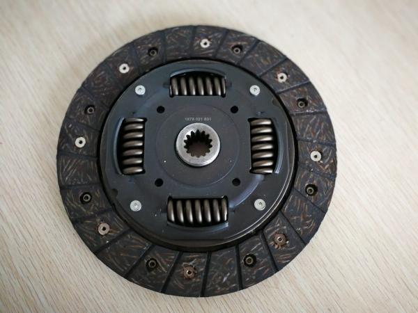 1878 021 831  CLUTCH DISC