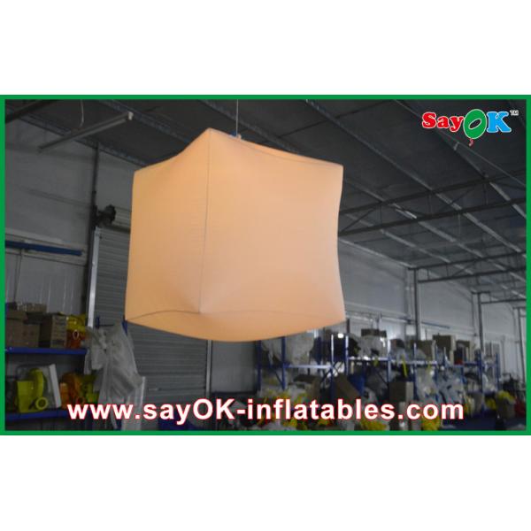 Вися этап освещая раздувной квадрат украшений праздника крытый