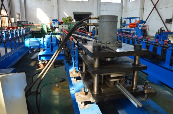 Two Sets Punching Mold Roll Forming Equipment 7.5Kw Main Motor Power