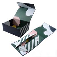 Boîtes cadeaux personnalisées pliables avec volet magnétique et ruban