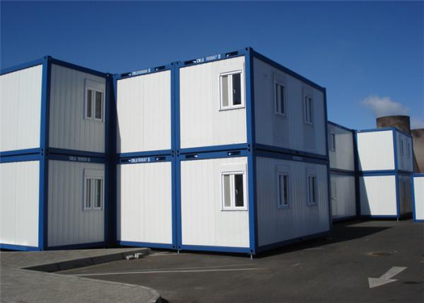 Recipiente modular moderno da casa - construção de aço galvanizada, bloco liso