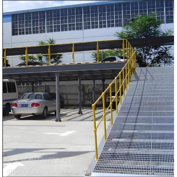 Floor Slot Drain Pedestrian Bar Grates 30x3 Galvanized Steel Grating Weight in Silver