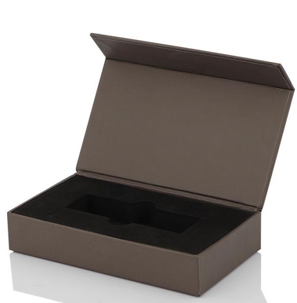 Custom cardboard flower packaging box Rigid and Lovely Paper Magnet Gift Box with Folding Style