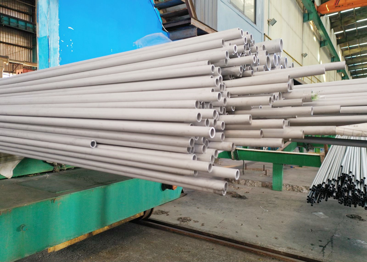 Трубка нержавеющей стали ASTM A213 TP316L безшовная для частей боилера