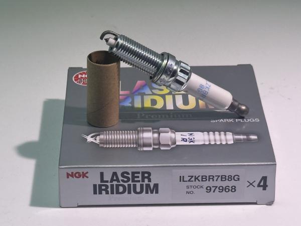 MINI (R57) 2006-2015 0 035 531 NGK Iridium Spark Plug ILZKBR7B8G 97968