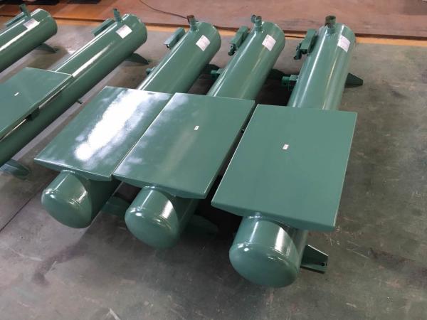 Bitzer Shell and Tube Type Horizontal Refrigerant Reservoir With Plate