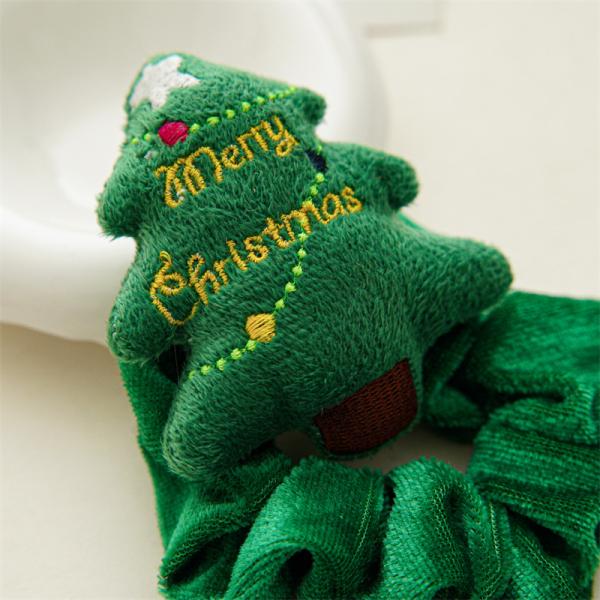 Christmas cartoon girls hair accessories European Santa Claus elk plush hair ring curly hair scrunchie OEM logo words