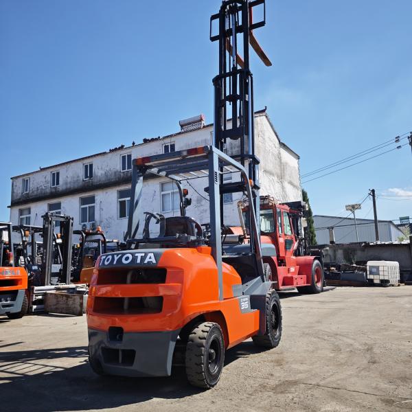 Usado Toyota 35 carretilla elevadora 3.5 toneladas 4.8 metros 3 etapas máquina de elevación doble uso de gas y gas líquido