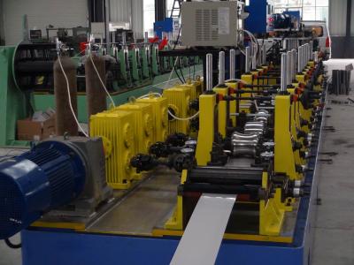 Máquina de moagem de tubos de alta precisão de operação simples com soldagem ERW