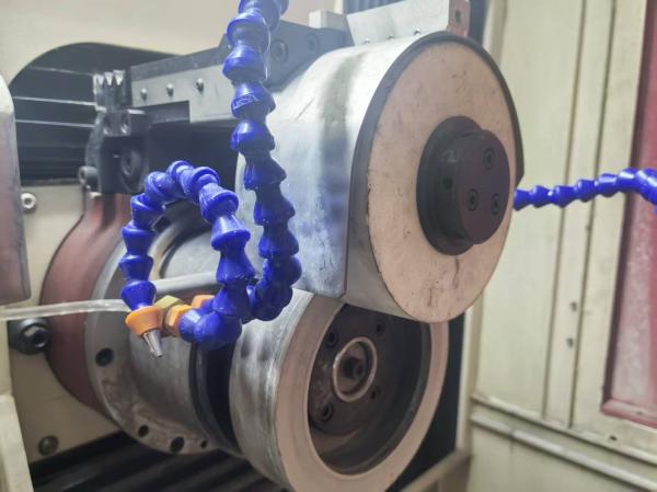 BT-150DZ CNC Grinding Machine for PCD&PCBN Diamond Tool with Robot Automatic