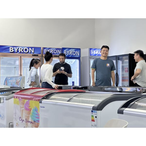 Refrigerated Salad Bars Commercial Customizable Salad Bar Display