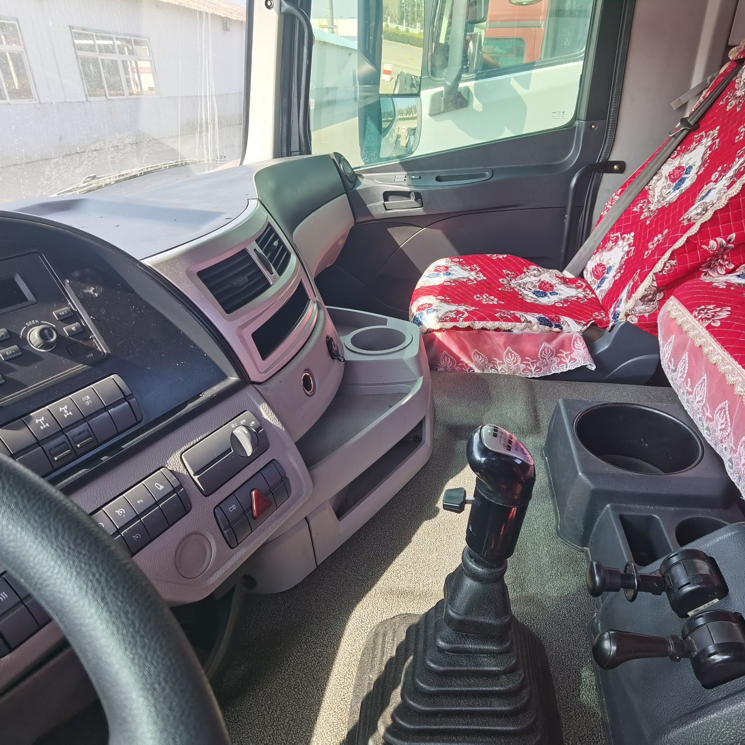 Foton Auman GTL 6×4 Tractor Truck - Africa Overseas Market 6×4 Tractor Head - Mining and Construction 6×4 Heavy Truck - Used Heavy-Duty Truck