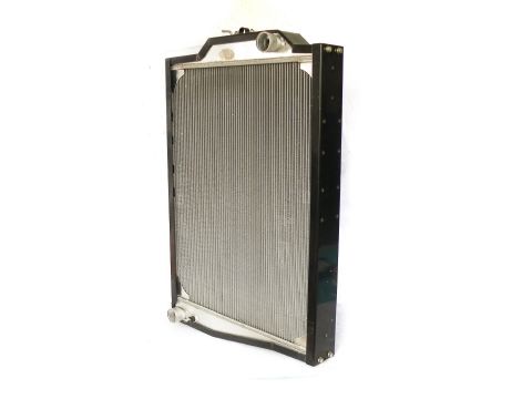 DZ9114530343 Engine Cooling Radiator 1020mm 680mm SHACMAN Truck Parts