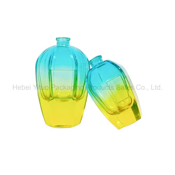 Could Be Customized glass perfume bottles vintage borosilicate glass body material ideal for scent presentation and display
