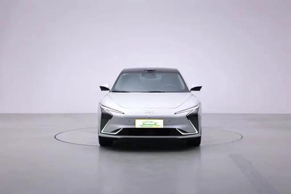 China Electric Vehicle zhiji l7 Cheap new energy cars for Sale in 2023