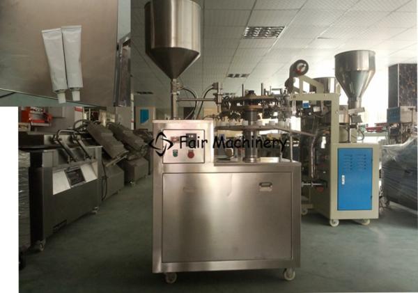 máquina de alumínio da selagem do tubo 1.8Kw, máquina de enchimento do tubo da pomada de 0.2CBM/min 1PH