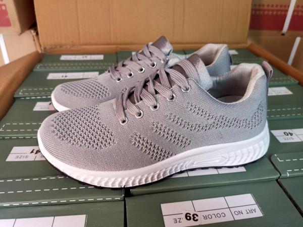 Ladies Flyknit Sport Shoes