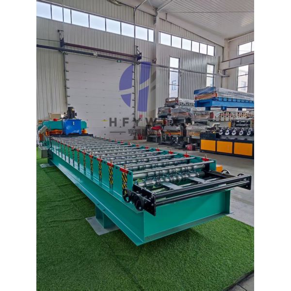 Industrial Grade 980 Model Glazed Tile Roll Forming Machine with 16 Row Molding and Hydraulic Pressure Transmission