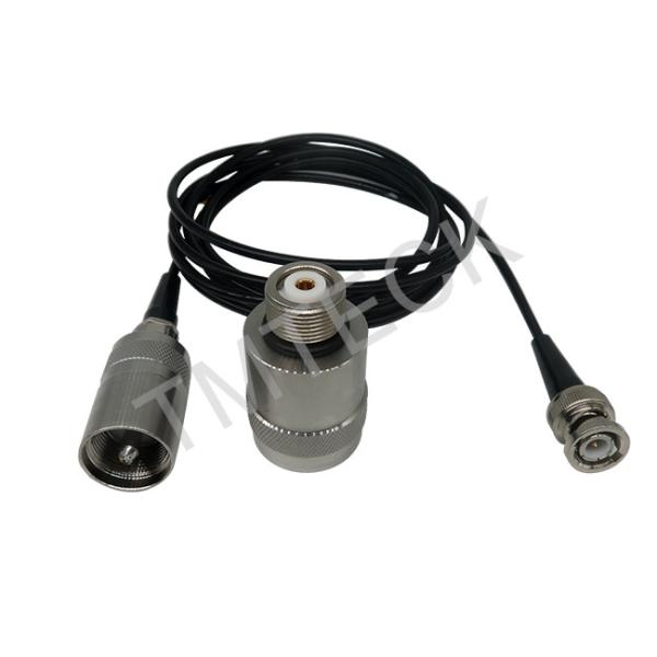 Essai de sondes de transducteur d'immersion partiellement ou complètement immergé dans l'eau
