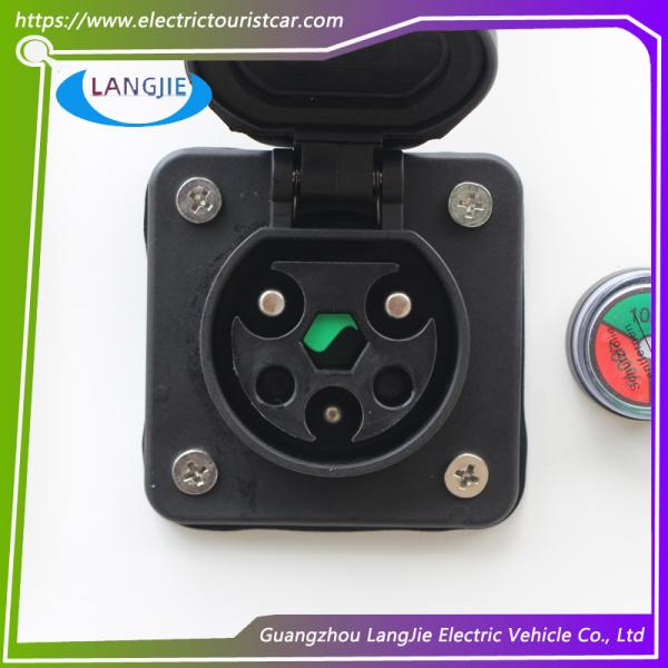 Курортный автомобиль Аккумуляторный Белый 5 мест Электрический грузовой автомобиль Двигатель переменного тока для отеля