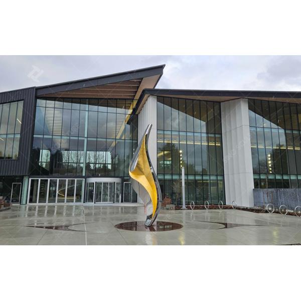 Mirror Polished Stainless Steel Sculpture / Modern Metal Sculpture With Center Gold Leaf