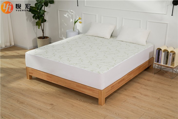 Cooling Comfort Jacquard Waterproof Mattress Cover Protector Queen Hypoallergenic