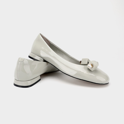 Женские неформальные туфли Flat Loafer с подкладкой EVA черный белый цвет