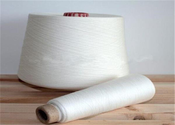 O poliéster 100% tingido da cor girou o núcleo de papel amigável do fio 30S Eco/núcleo plástico