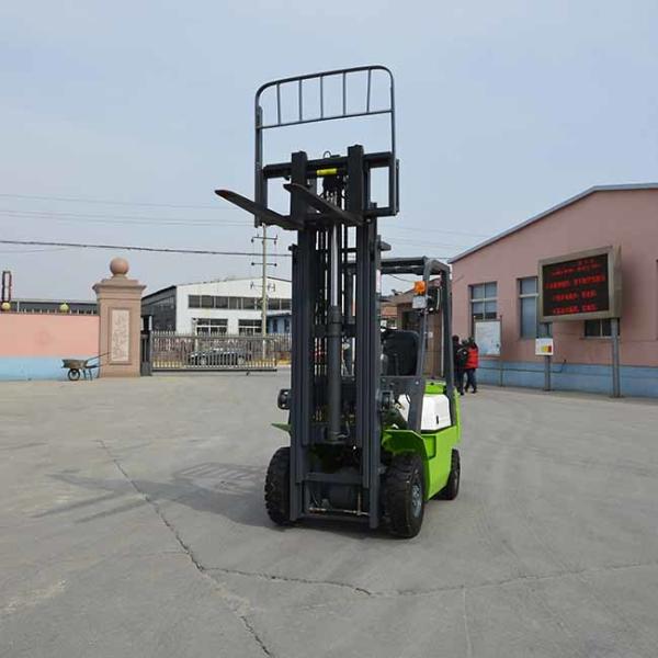 CPD20KD 2.0T Lithium Ion Battery Forklift Trucks ZAPI Controller AC Motor