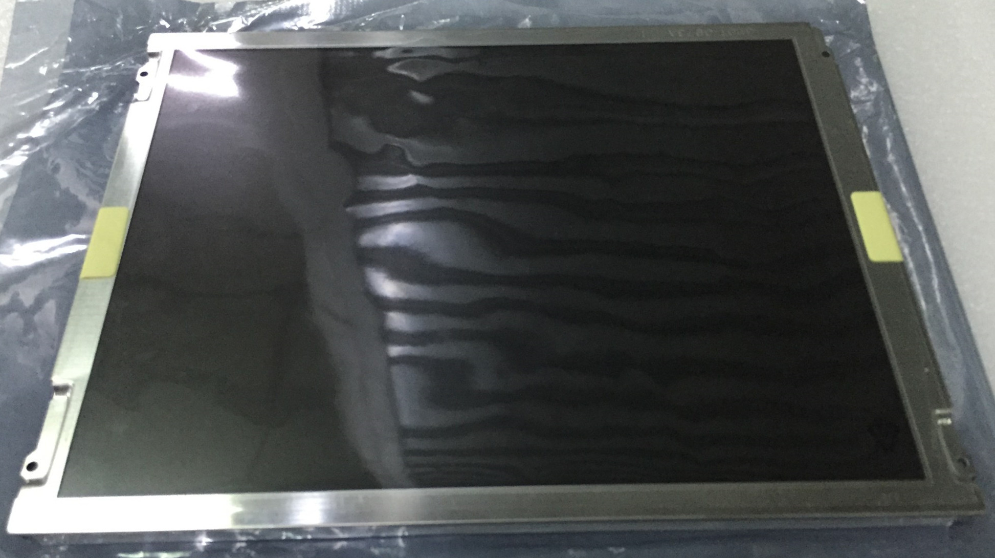 12,1 дисплей 250cd/M2 LB121S03-TD02 дюйма 800x600 82PPI Tft Lcd
