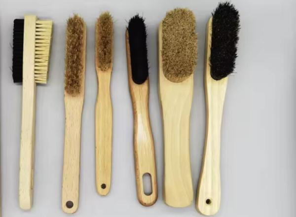 4X16 Rows  Wooden Handle Stainless Steel Wire Scratch Brush for Cleaning